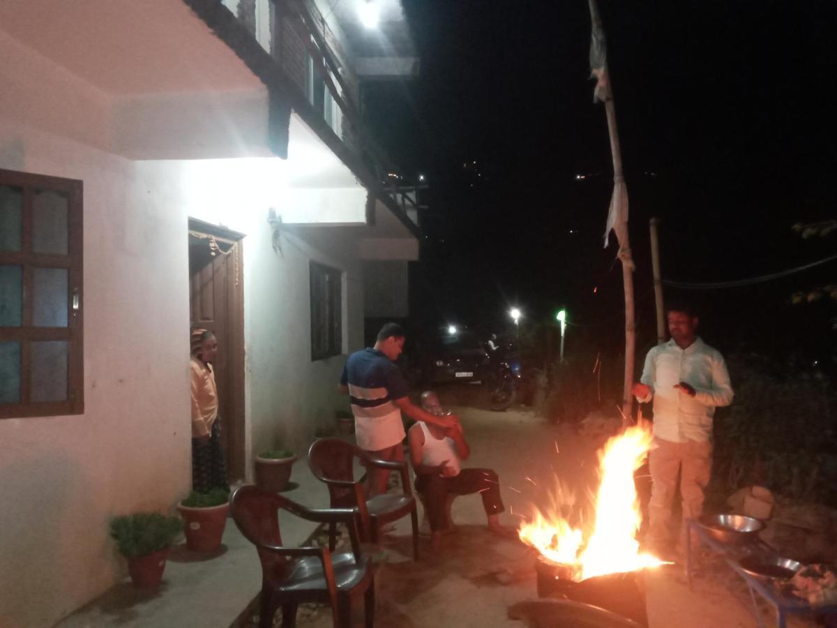 Unique Point Home Stay Nagarkot Ruang foto